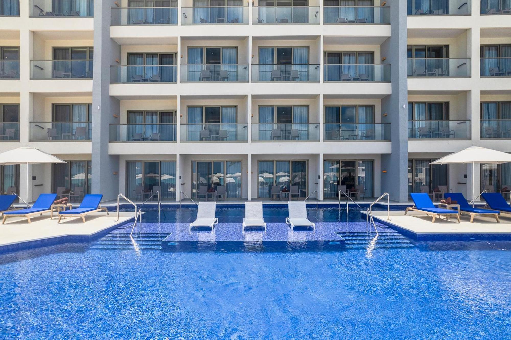 Royalton Chic Antigua, An Autograph Collection All-Inclusive Resort - Adults Only St. John's المظهر الخارجي الصورة